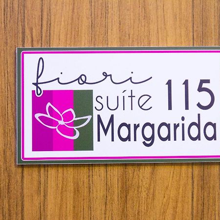 Fiori Suites Гояния Экстерьер фото