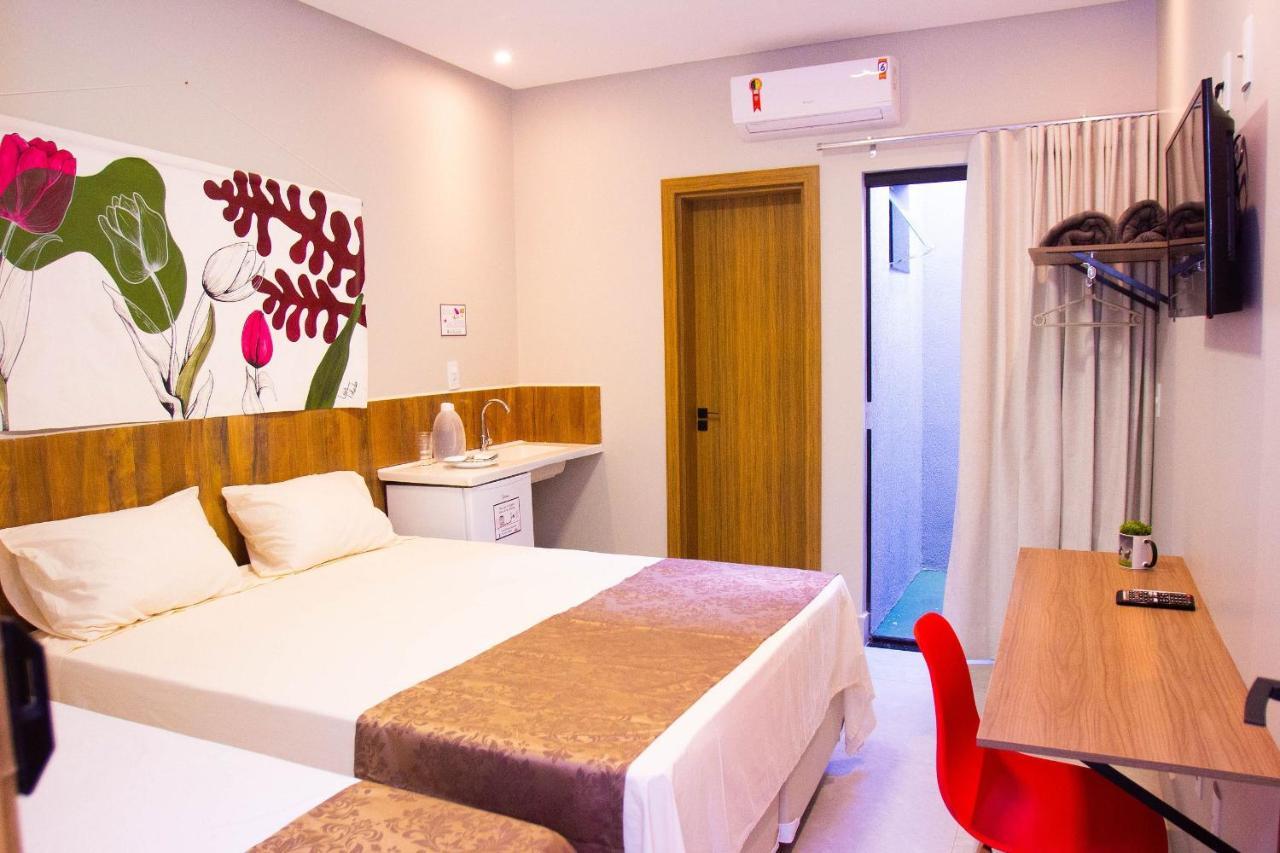 Fiori Suites Гояния Экстерьер фото