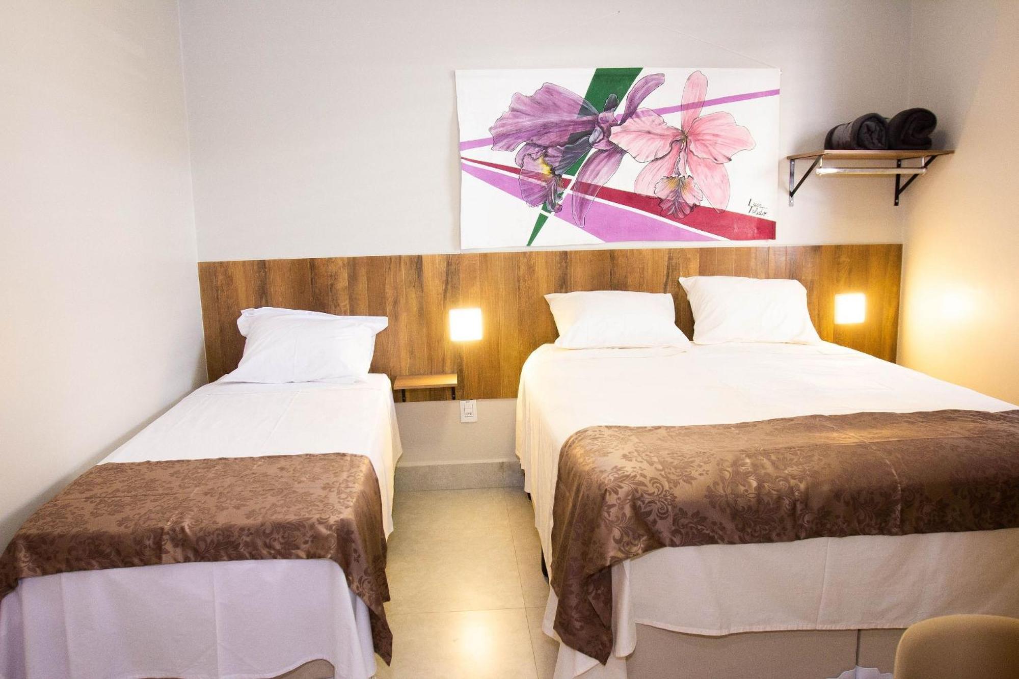 Fiori Suites Гояния Экстерьер фото